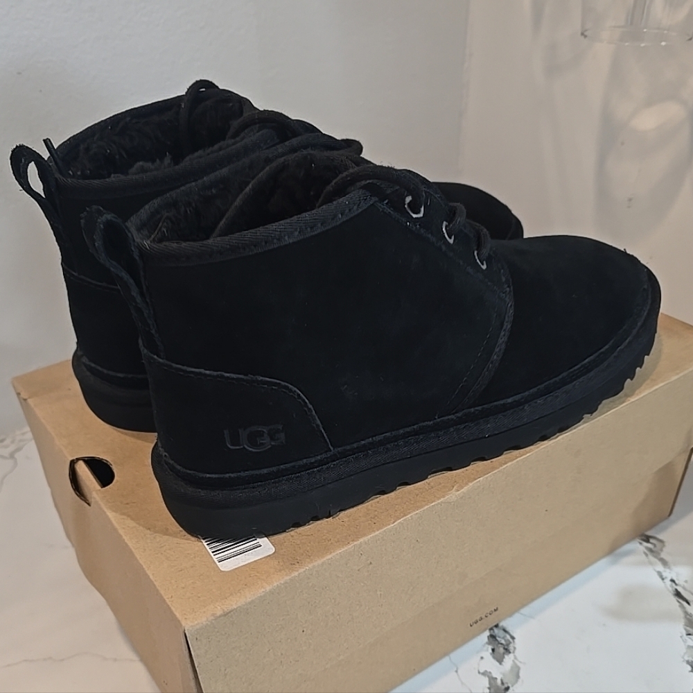 UGG Neumel Chukka Boots - Black - Women's Size 11 Pre-owned Excellent Condition - Picture 6 of 10
